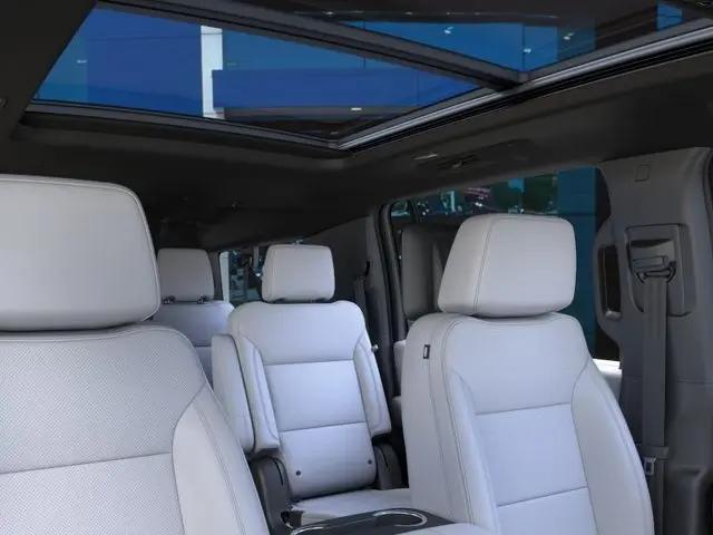 2026 Chevrolet Suburban Premier, 4WD