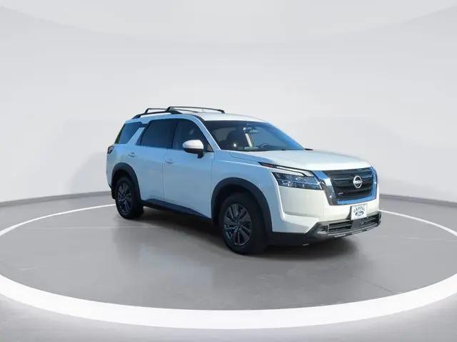 2022 Nissan Pathfinder SV 4WD