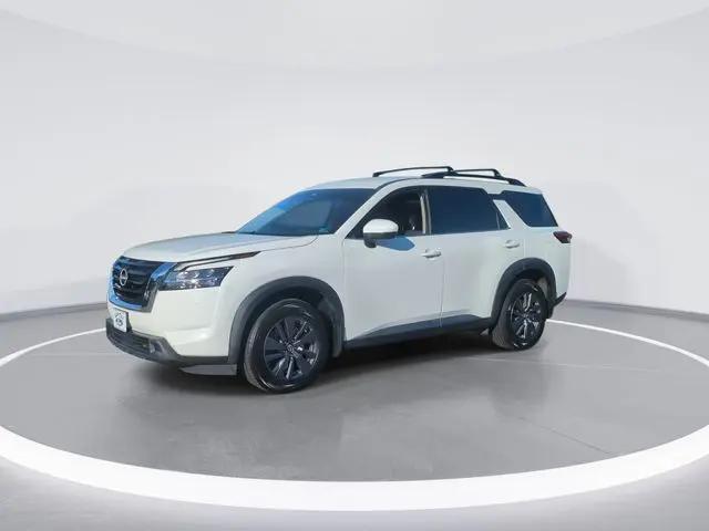 2022 Nissan Pathfinder SV 4WD