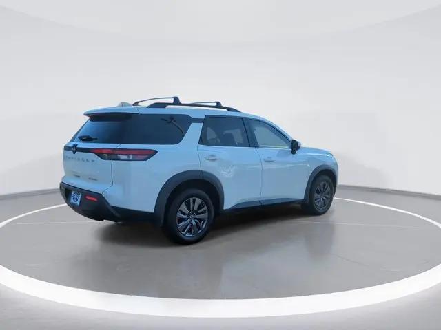 2022 Nissan Pathfinder SV 4WD