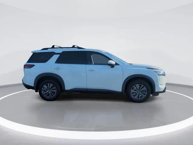 2022 Nissan Pathfinder SV 4WD
