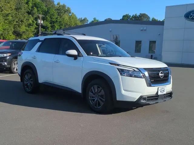2022 Nissan Pathfinder SV 4WD