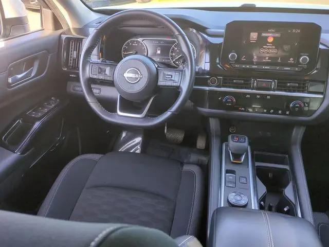 2022 Nissan Pathfinder SV 4WD