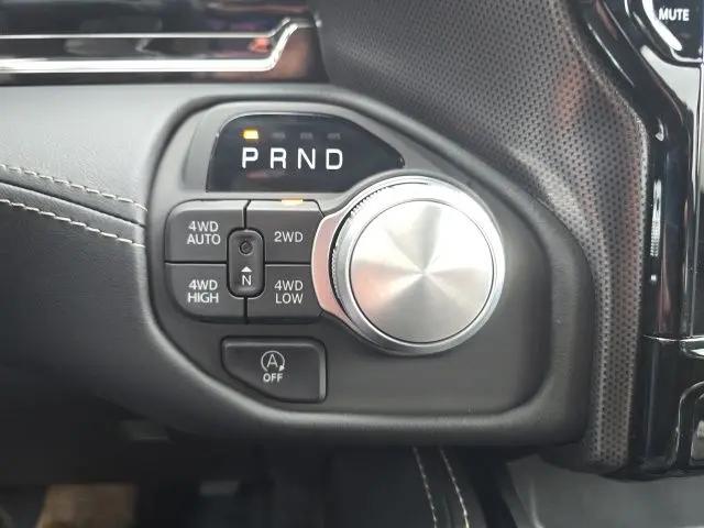 2025 Ram 1500 Limited Crew Cab 4x4 5'7" Box