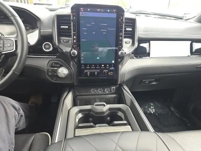 2025 Ram 1500 Limited Crew Cab 4x4 5'7" Box