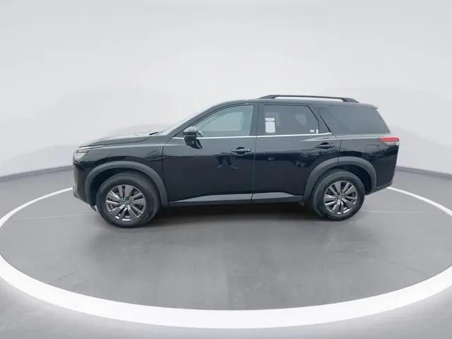 2025 Nissan Pathfinder SV FWD