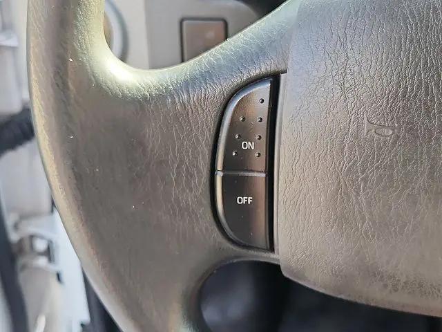 2015 Ford E-350 Cutaway E-350