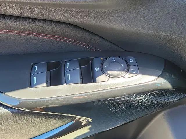 2025 Chevrolet Trax FWD 2RS