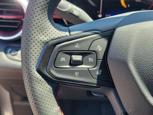 2025 Chevrolet Trax FWD 2RS