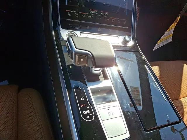 2026 Audi A8 55 TFSI quattro Tiptronic
