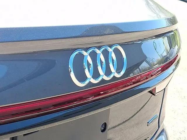 2026 Audi A8 55 TFSI quattro Tiptronic