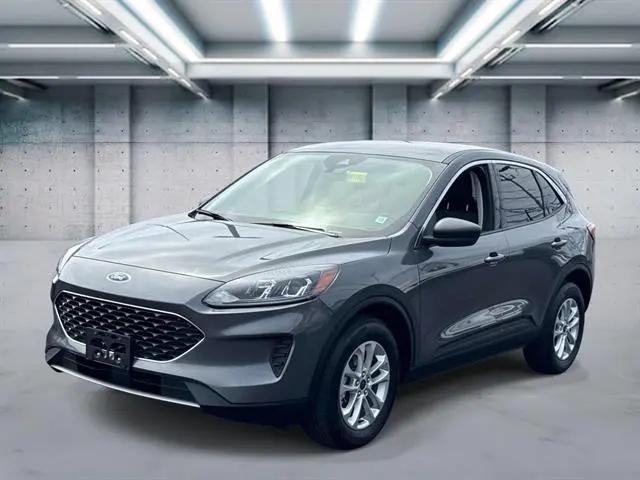 2022 Ford Escape SE for sale in Patchogue, NY