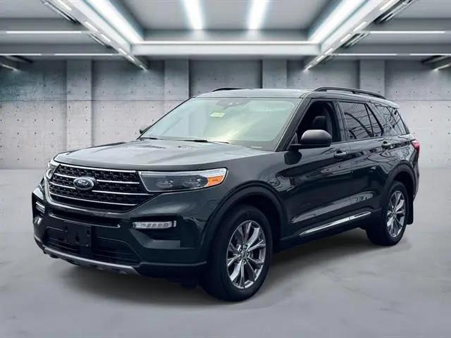 2023 Ford Explorer XLT for sale in Patchogue, NY