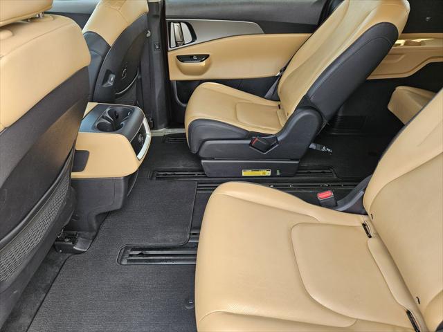 2024 Kia Carnival MPV LX Seat Package