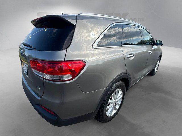 2017 Kia Sorento 2.4L LX