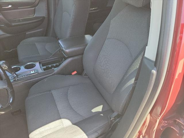 2017 Chevrolet Traverse 1LT