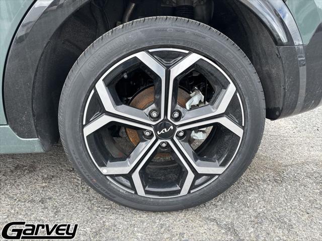 2025 Kia Niro SX Touring