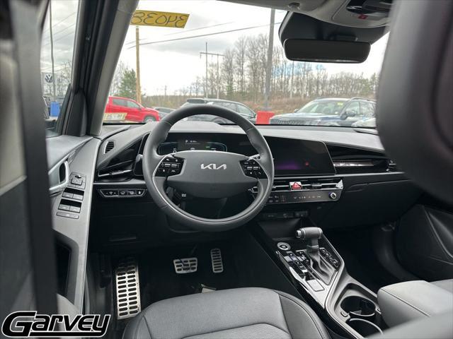 2025 Kia Niro SX Touring