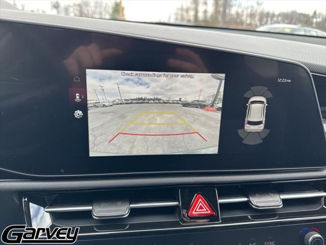 2025 Kia Niro SX Touring