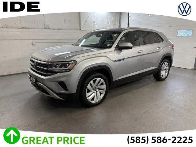 2020 Volkswagen Atlas Cross Sport 3.6L V6 SE w/Technology for sale in East Rochester, NY