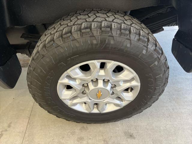 2022 Chevrolet Silverado 3500HD 4WD Crew Cab Long Bed LT