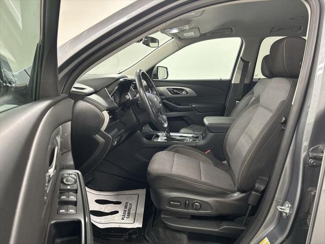 2020 Chevrolet Traverse AWD LT Cloth