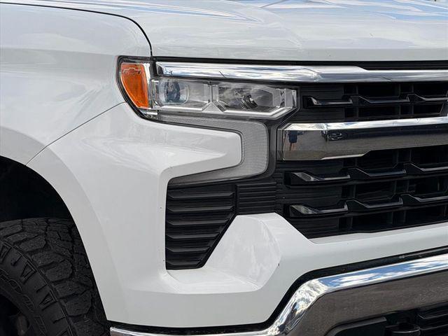2023 Chevrolet Silverado 1500 4WD Crew Cab Short Bed LT with 2FL