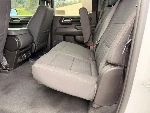 2023 Chevrolet Silverado 1500 4WD Crew Cab Short Bed LT with 2FL