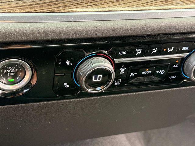 2023 Chevrolet Silverado 1500 4WD Crew Cab Short Bed LT with 2FL