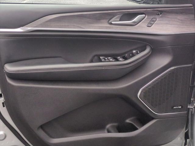 2023 Jeep Grand Cherokee Overland 4x4