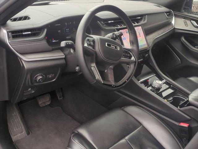 2023 Jeep Grand Cherokee Overland 4x4