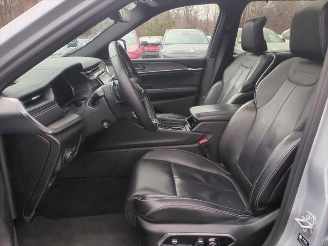 2023 Jeep Grand Cherokee Overland 4x4