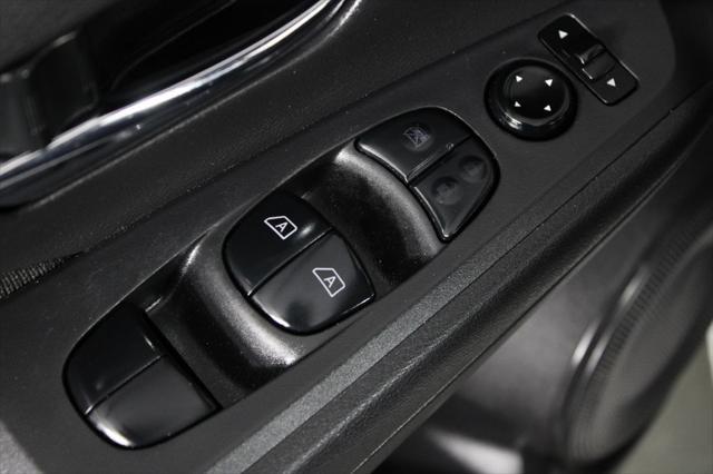 2023 Nissan Kicks SV Xtronic CVT
