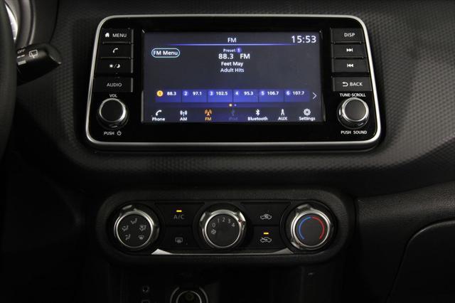 2022 Nissan Kicks S Xtronic CVT