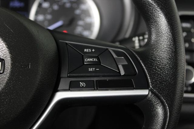 2022 Nissan Kicks S Xtronic CVT