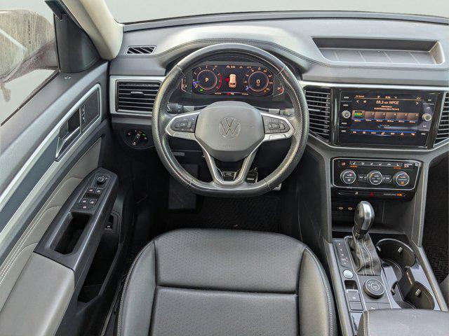 2023 Volkswagen Atlas 3.6L V6 SEL R-Line Black
