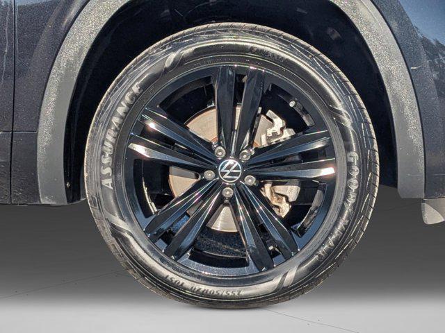 2023 Volkswagen Atlas 3.6L V6 SEL R-Line Black