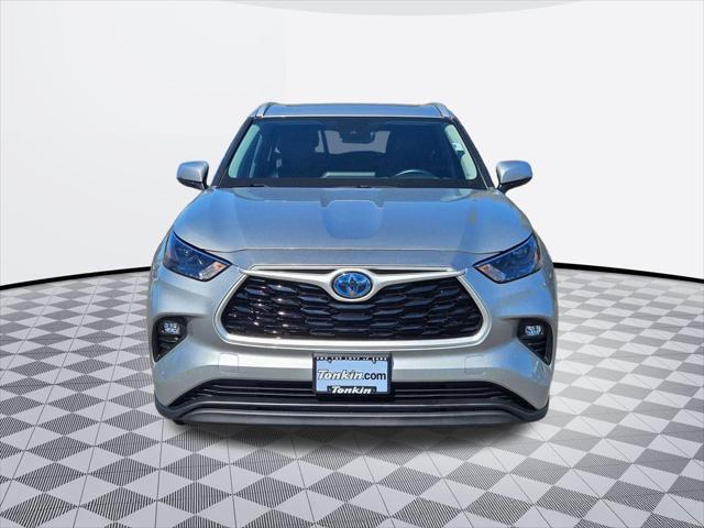 2022 Toyota Highlander Hybrid XLE