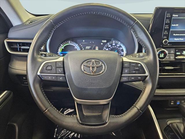 2022 Toyota Highlander Hybrid XLE
