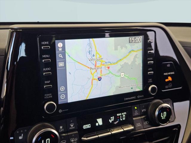 2022 Toyota Highlander Hybrid XLE