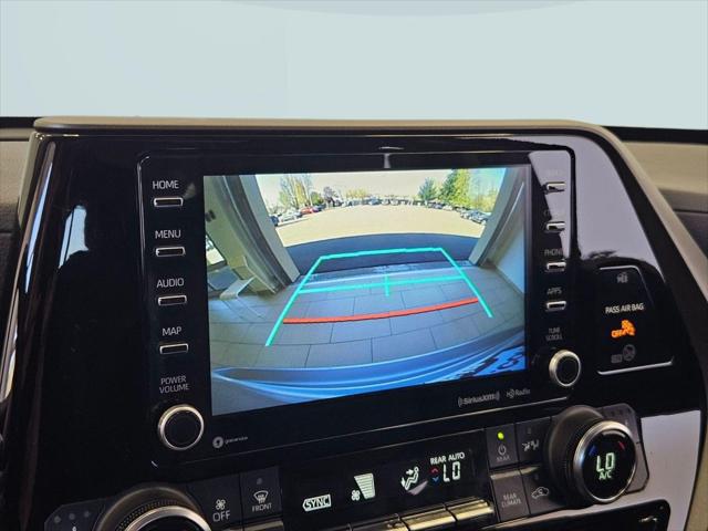 2022 Toyota Highlander Hybrid XLE