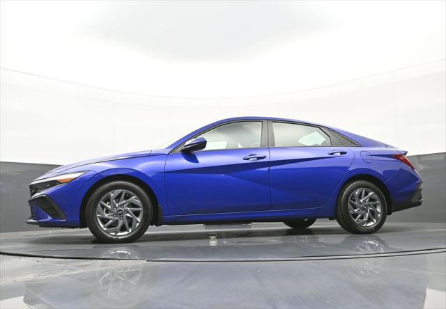 2024 Hyundai Elantra Hybrid Blue