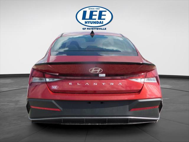 2025 Hyundai Elantra SEL Sport