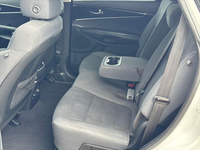 2019 Kia Sorento 2.4L LX