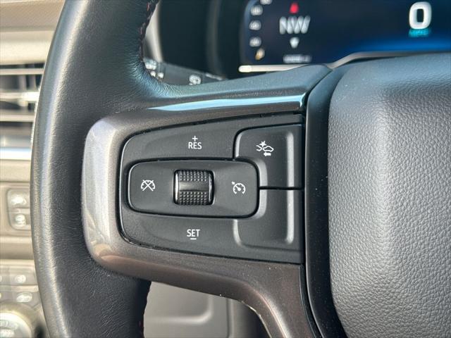 2022 Chevrolet Suburban 4WD RST