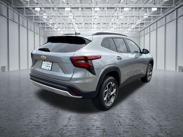 2024 Chevrolet Trax FWD LT
