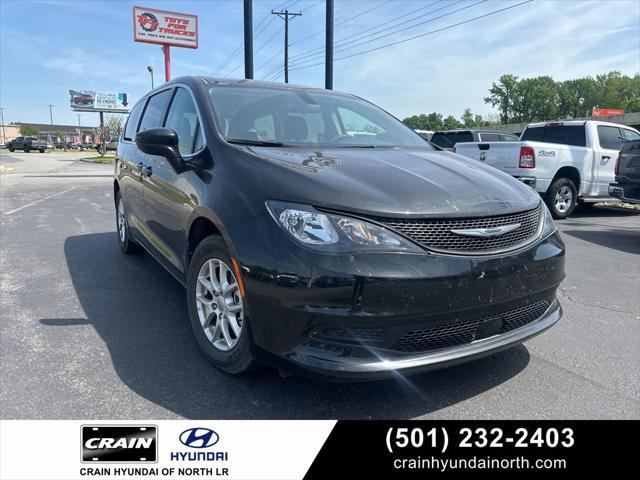 2022 Chrysler Voyager LX for sale in NORTH LITTLE ROCK, AR