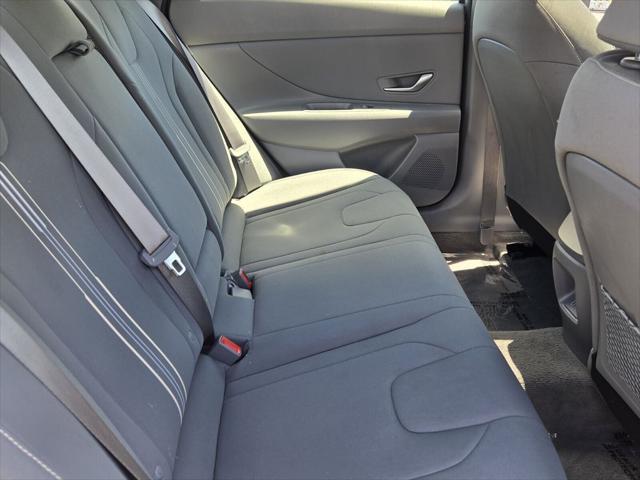 2025 Hyundai Elantra SEL Convenience