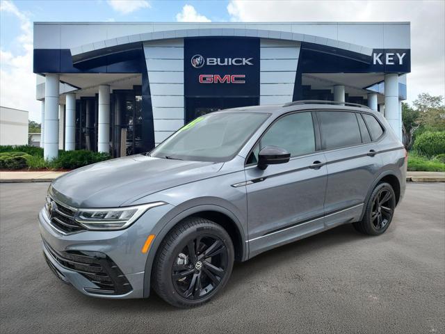 2023 Volkswagen Tiguan 2.0T SE R-Line Black
