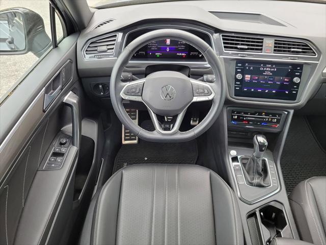 2023 Volkswagen Tiguan 2.0T SE R-Line Black